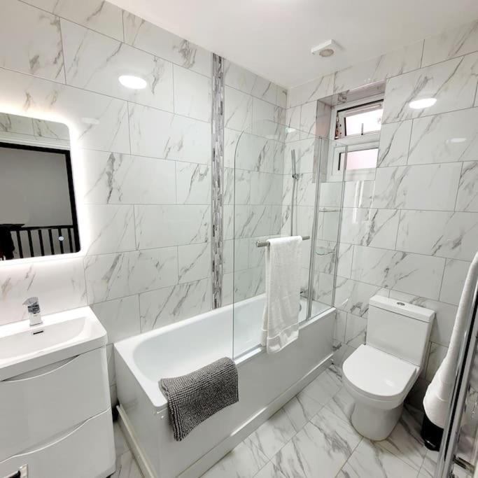 In East Ham, Appartement